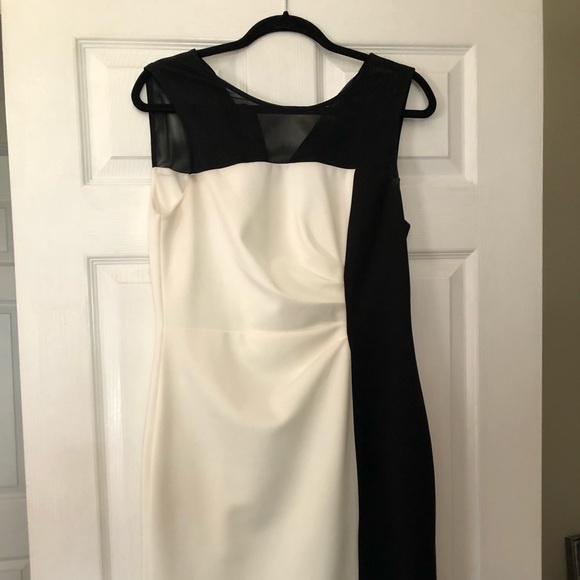 Sandra Darren Size 8 black and ivory dress - Picture 2 of 5